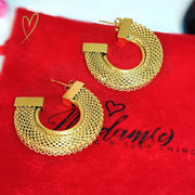 Vintage Vibes Mesh Hoop Earrings - Gold