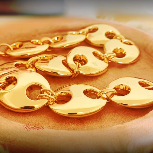 The Gold Standard Choker