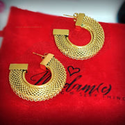 Vintage Vibes Mesh Hoop Earrings - Gold