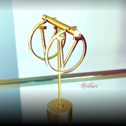 The Signature Status Hoops