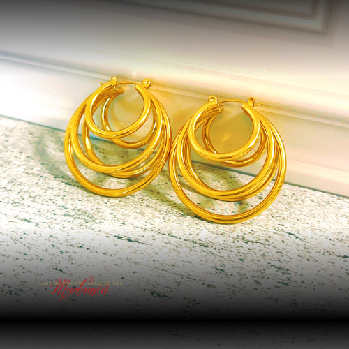 The Entanglement Hoops