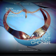 The Twist Effect Choker